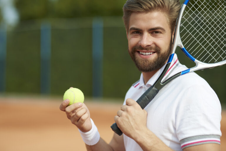 Tenis Antrenörü