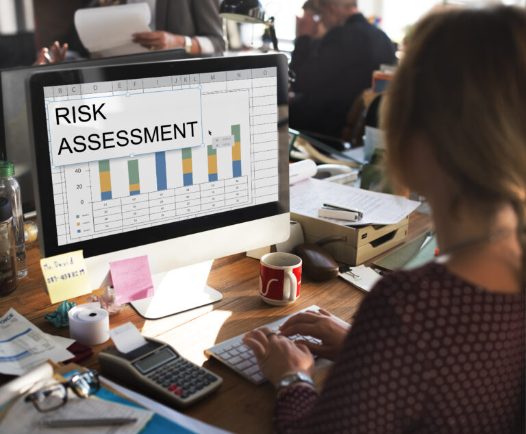 Finansal Risk Yönetimi Uzmanı