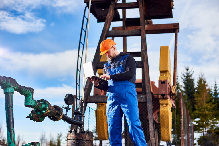 Petrol ve Doğal Gaz Mühendisi Petrol ve Doğal Gaz Mühendisi